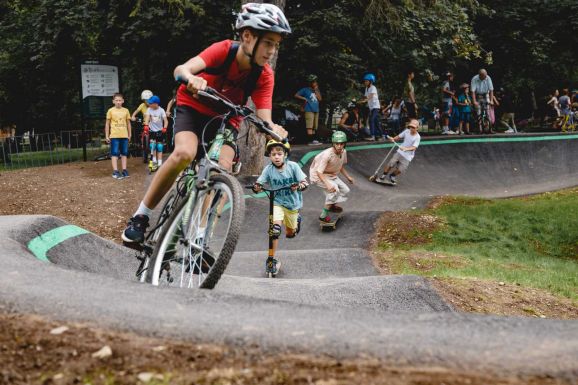Pumptrack-re hajtottak a csíkszeredaiak